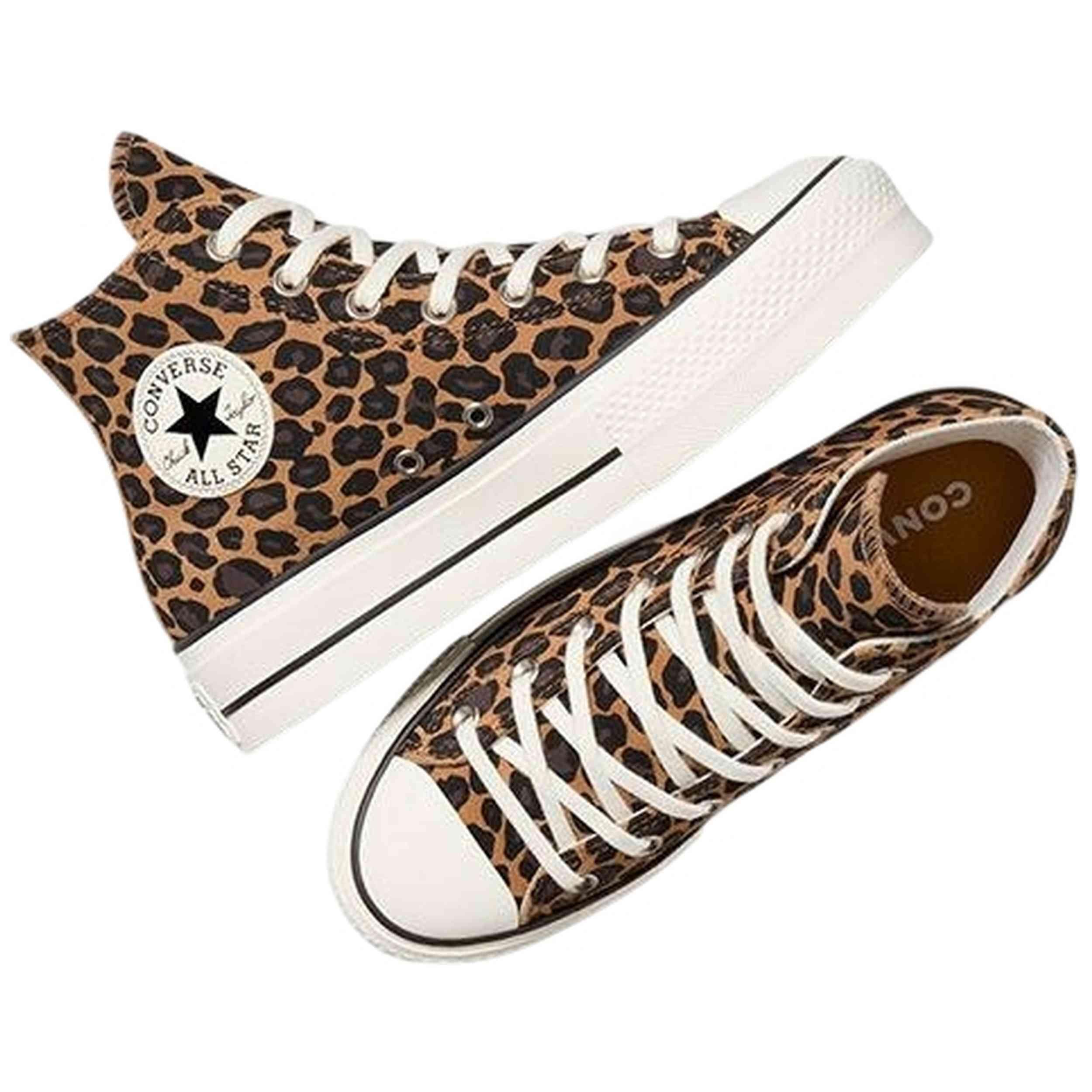 Sapatilhas Converse modelo A17979C para mulheres 4/5