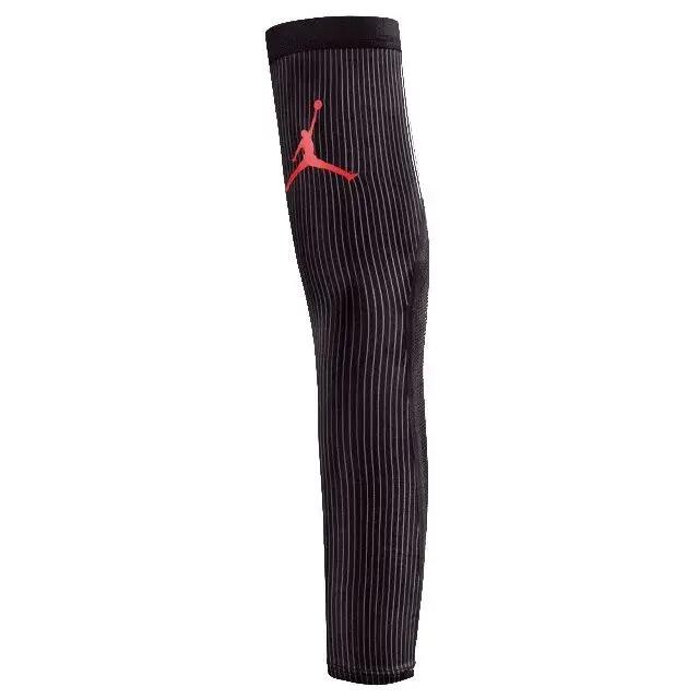 Mangas elásticas Air Jordan para entrenamiento masculino 2/4
