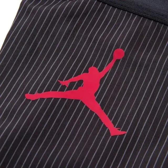 Mangas elásticas Air Jordan para entrenamiento masculino 4/4