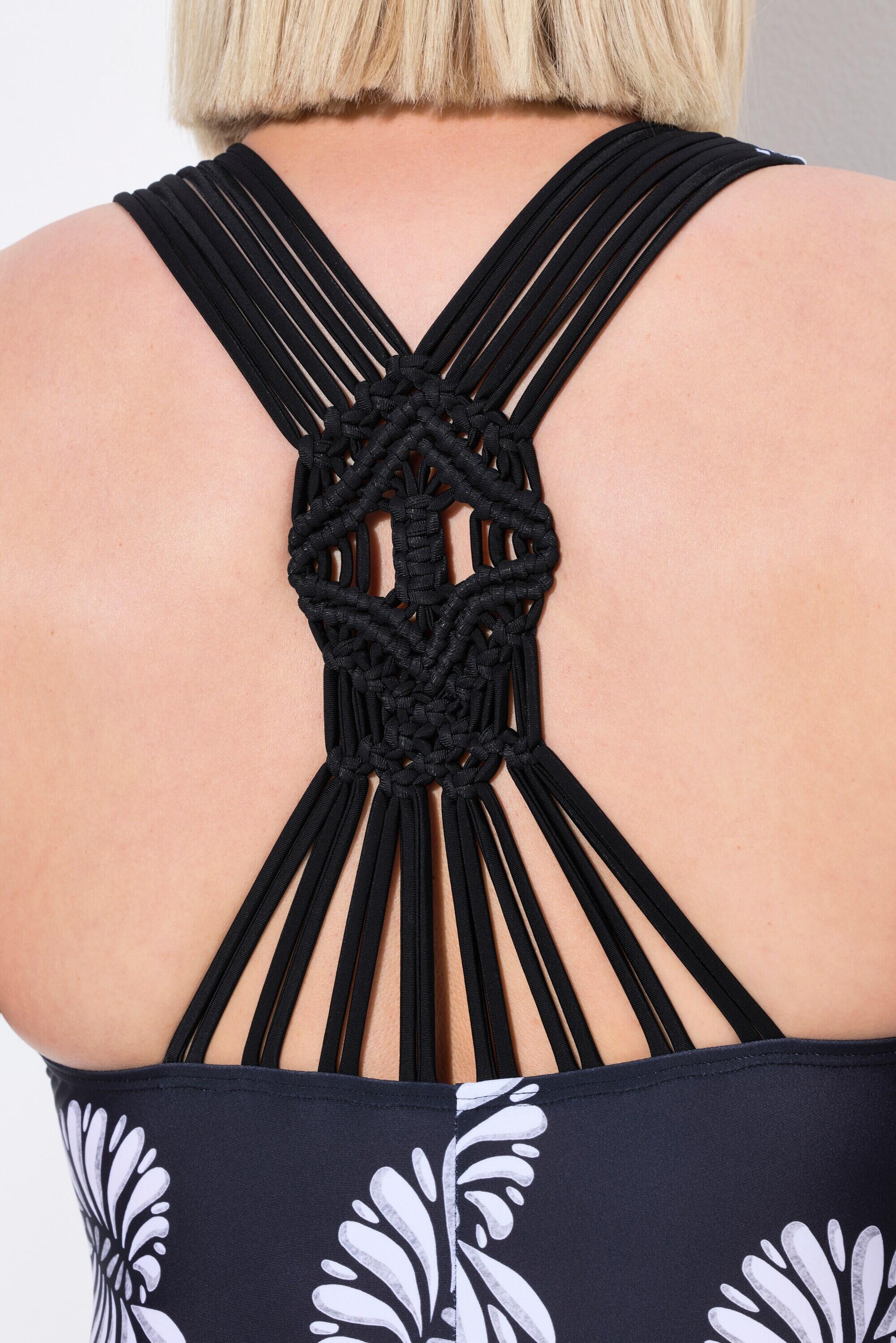 Femme Maillot de bain à bonnets souples. Empiècement en macramé. 3/7