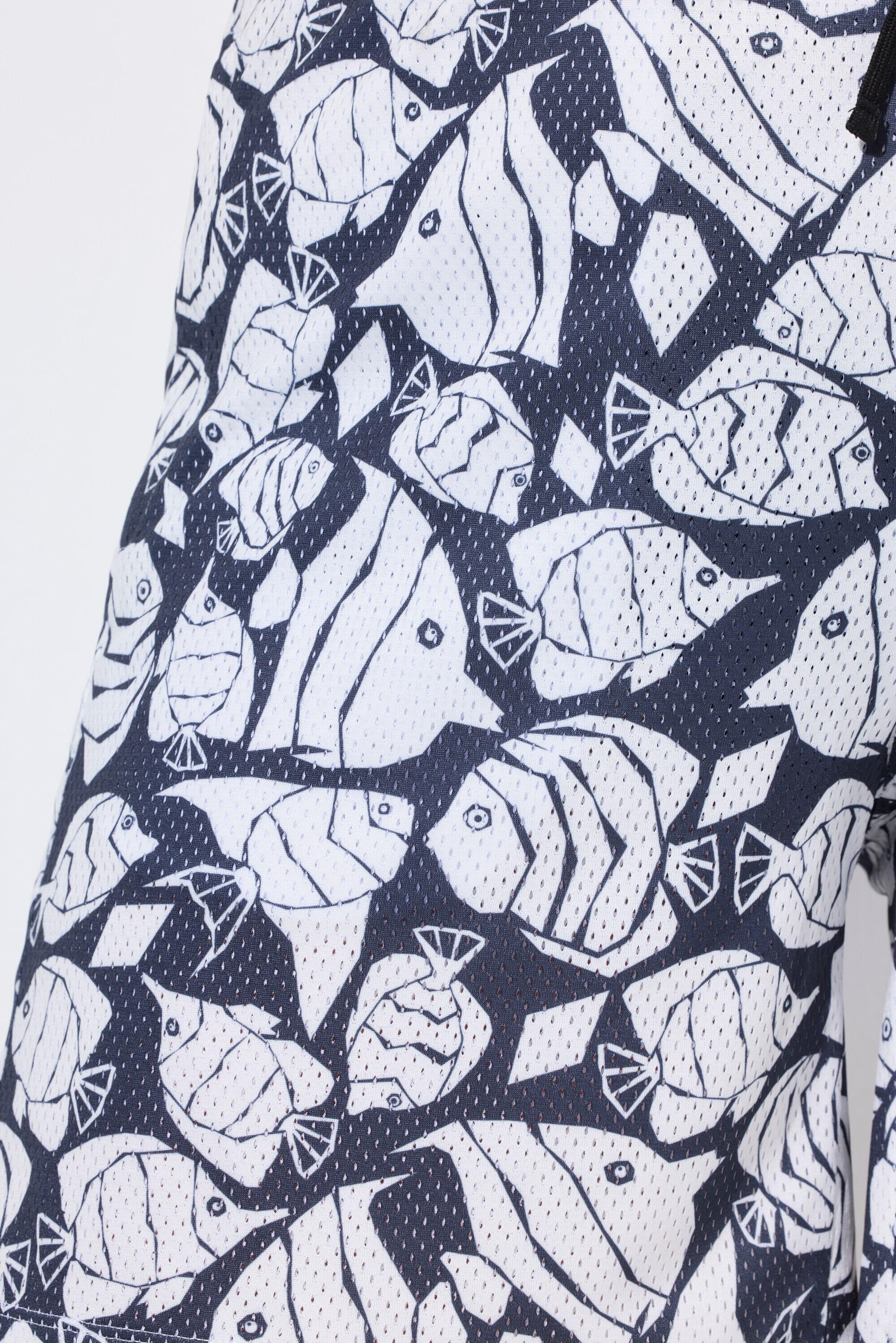 Femme Short technique en mesh. Motif poissons. Jambe large et taille élastique 4/7