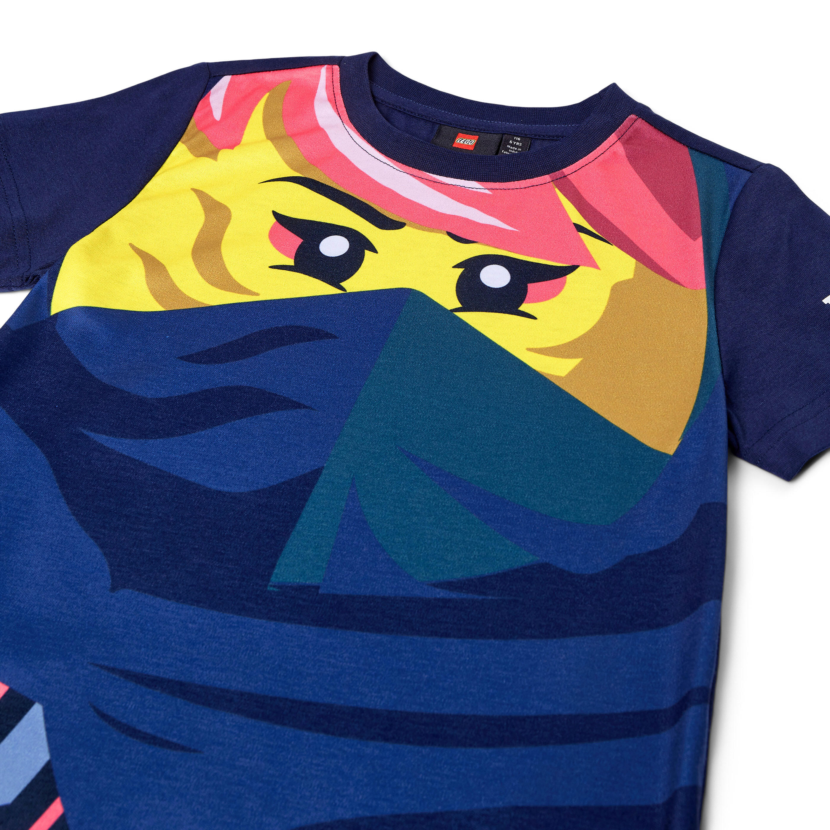 Koszulka dziecięca LEGO NINJAGO Tano 311 z bawełny organicznej, granatowa. 3/4