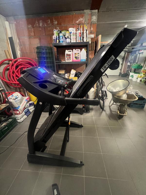 Entre Particuliers - Tapis de course Virtufit tr-200i 3/4
