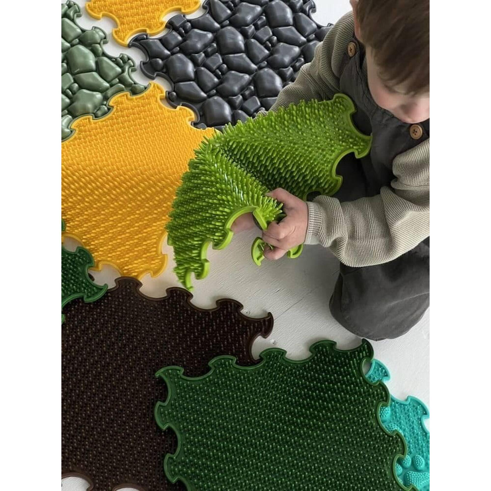 Covor Senzorial Masaj Puzzle Stimulative Rainbow – Set 9 Piese