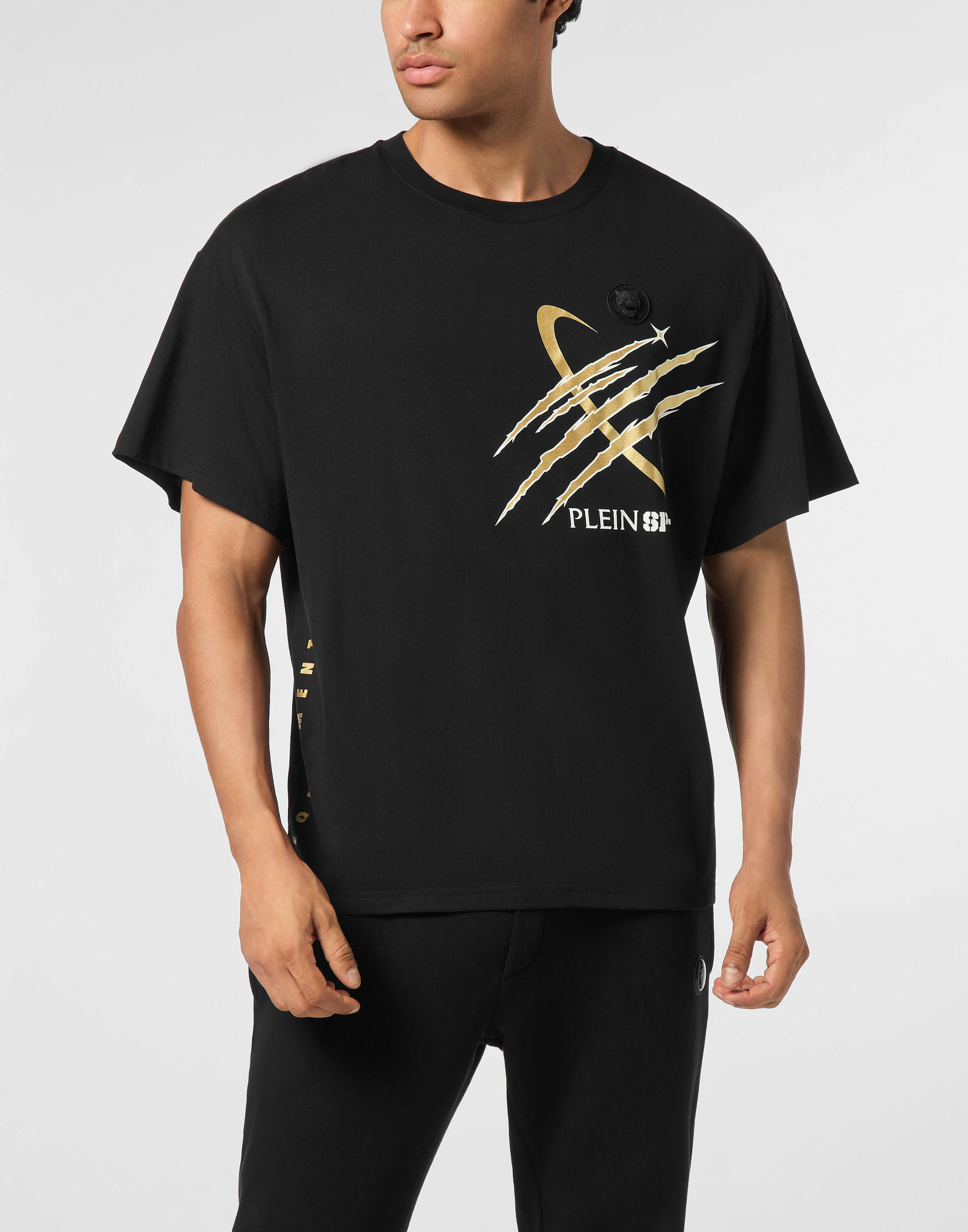 Preto / Dourado