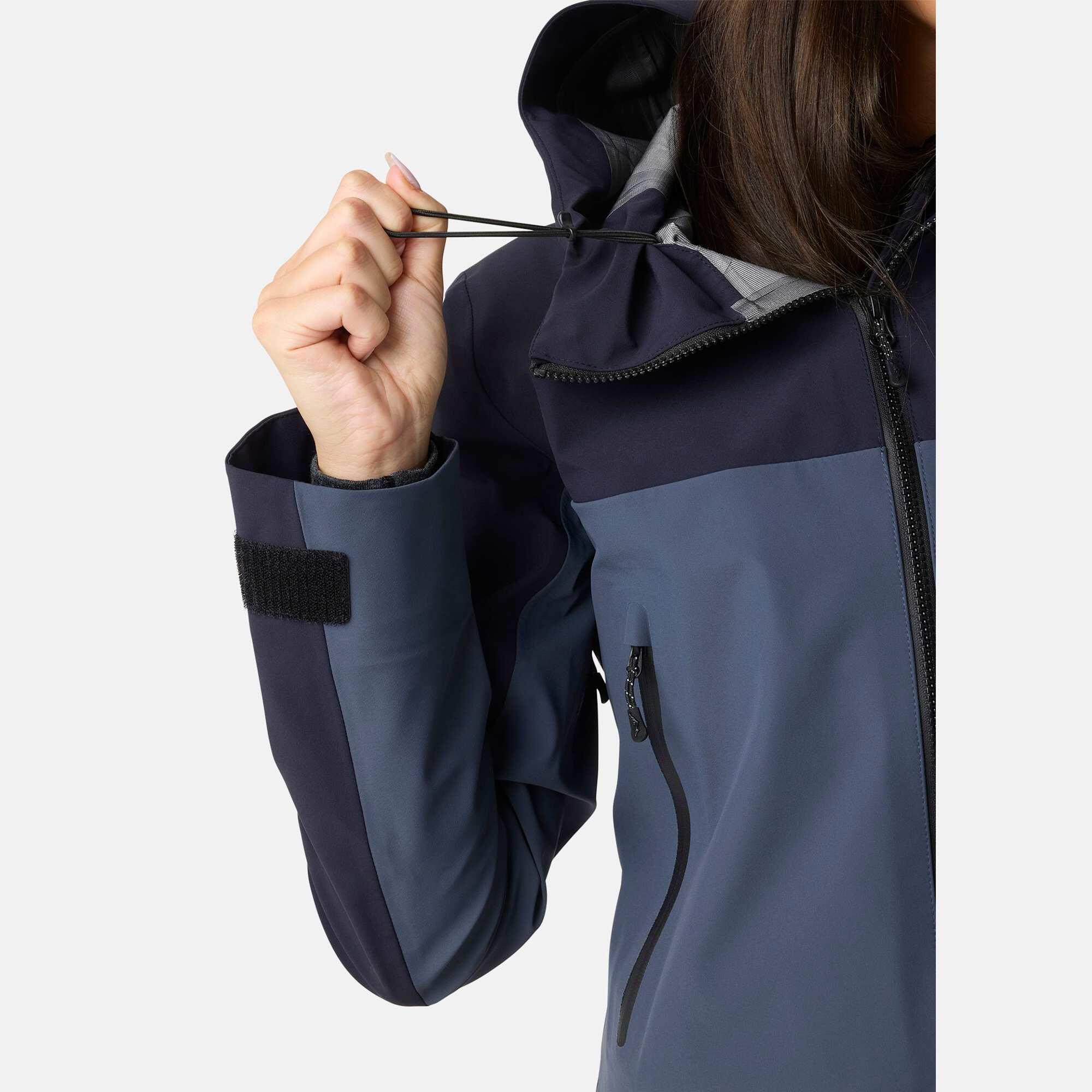Women skiing ski jacket waterproof breathable Lofoten 3L Shell II 6/7