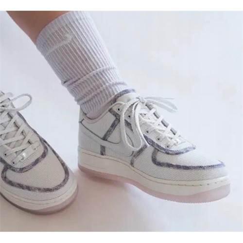 Baskets Femme Wmns Air Force 1 Low 5/6