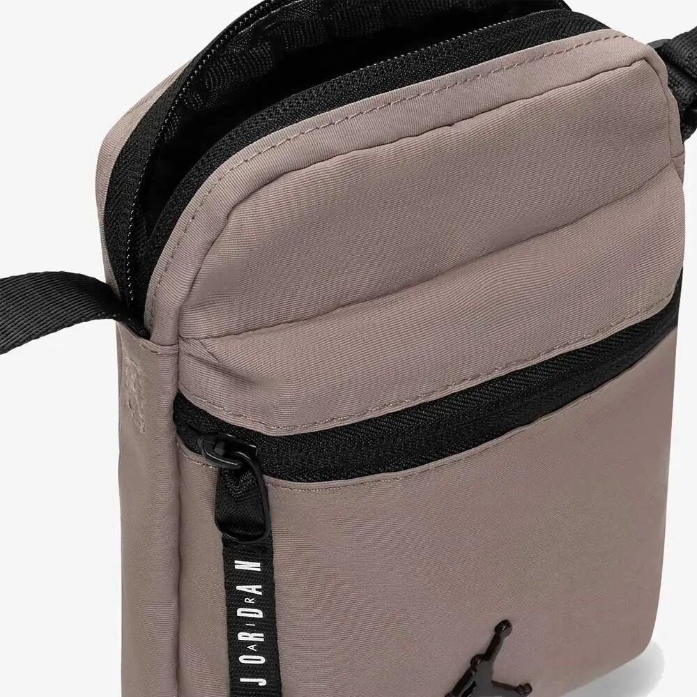 Bolsito Casual Nike Jordan Jan Airbone Festival Bag  9A0631-G50 Beige 2/3