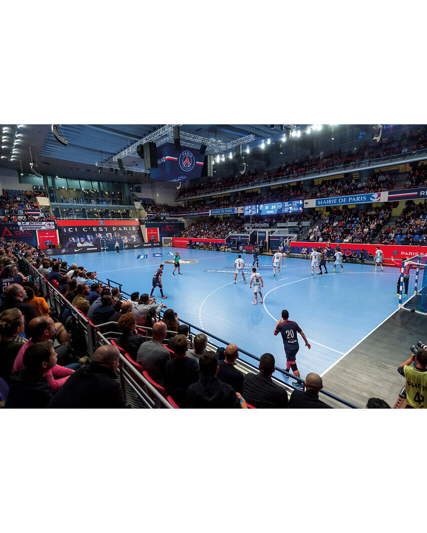 WONDERBOX - 2 places PSG Handball : match en duo, validité 27 mois. 2/4