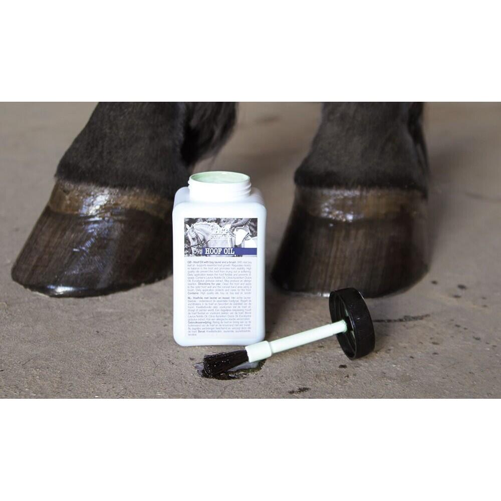 Aceite para cascos de caballos con cepillo Harry's Horse 2/2
