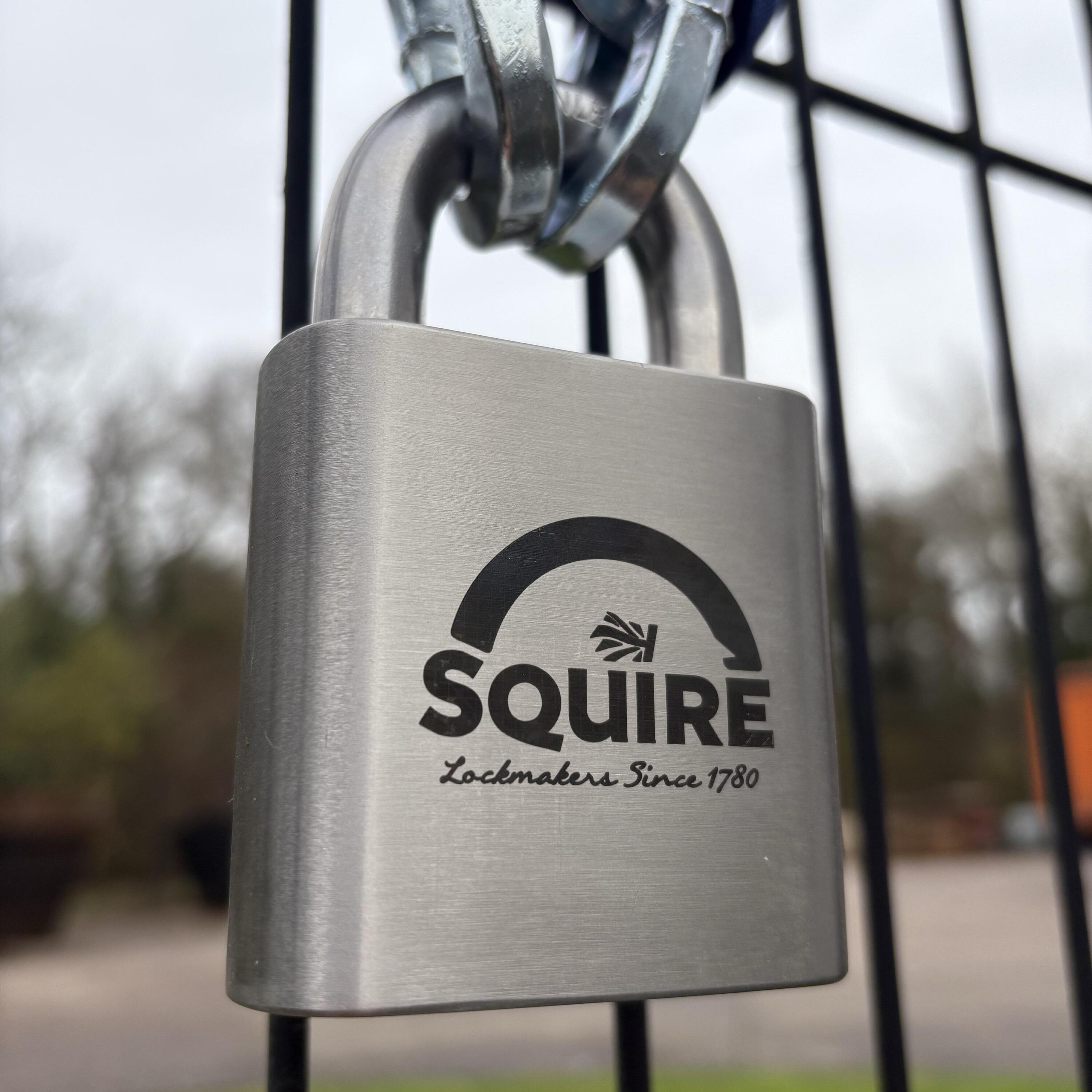 SQUIRE SS65S — candado 65 mm acero inoxidable, antitaladro. 3/3