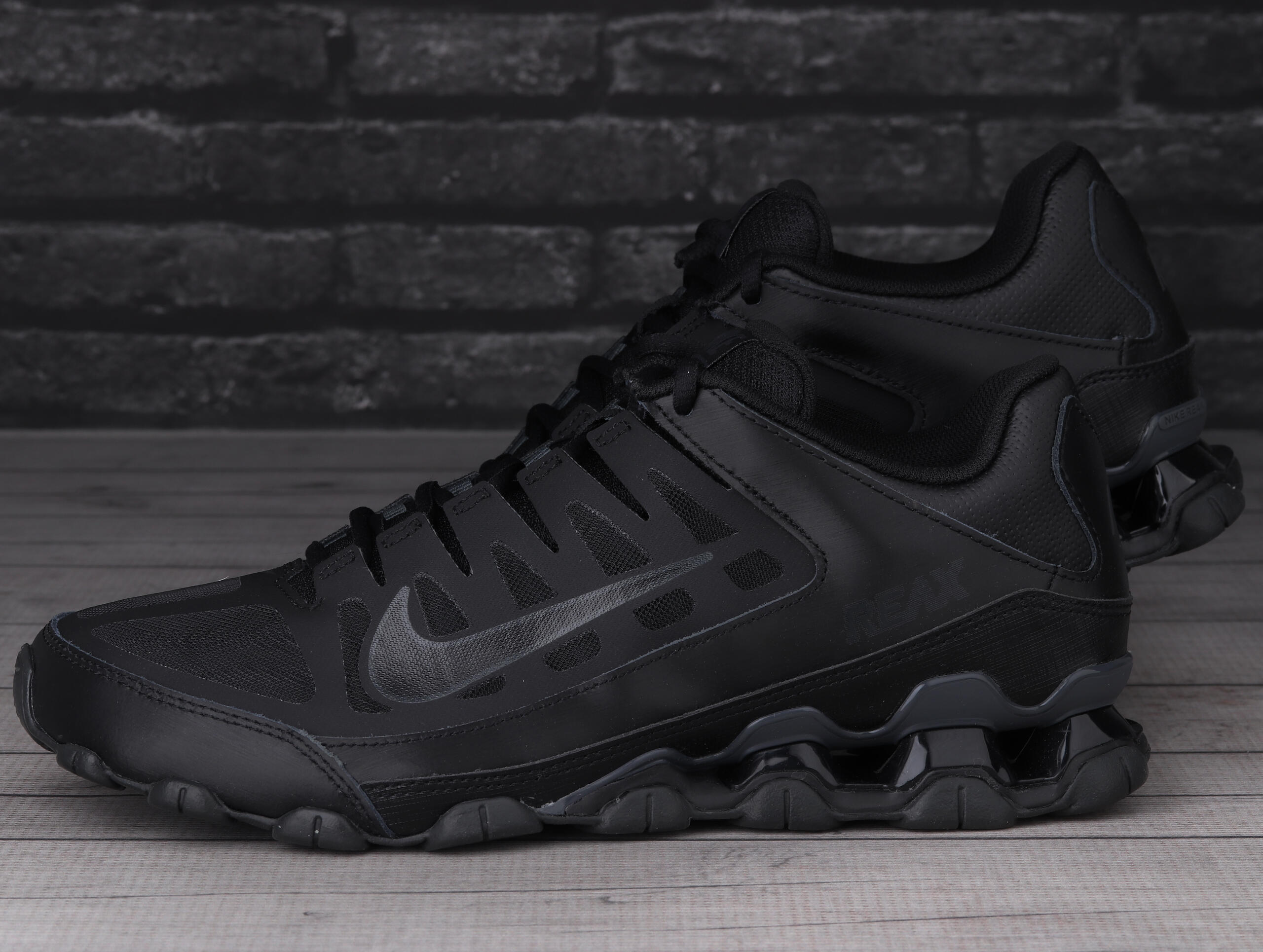 Buty męskie sportowe Nike REAX 8 TR MESH 3/7