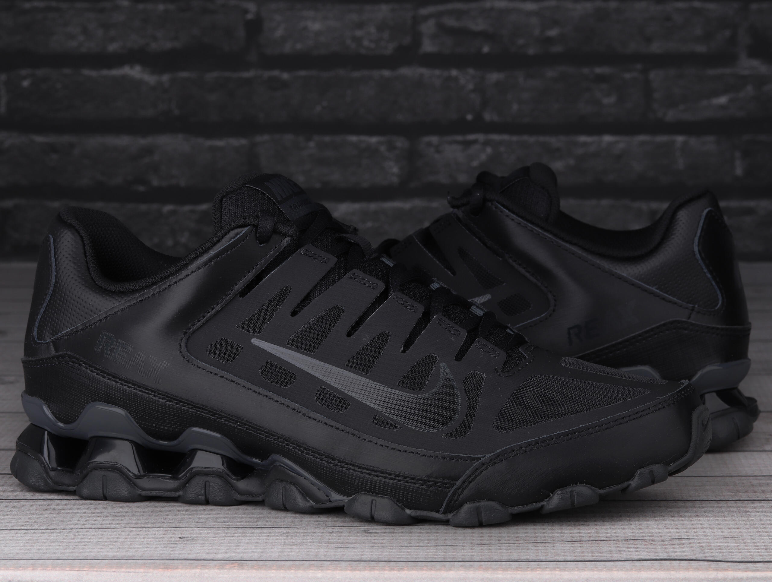 Buty męskie sportowe Nike REAX 8 TR MESH 2/7
