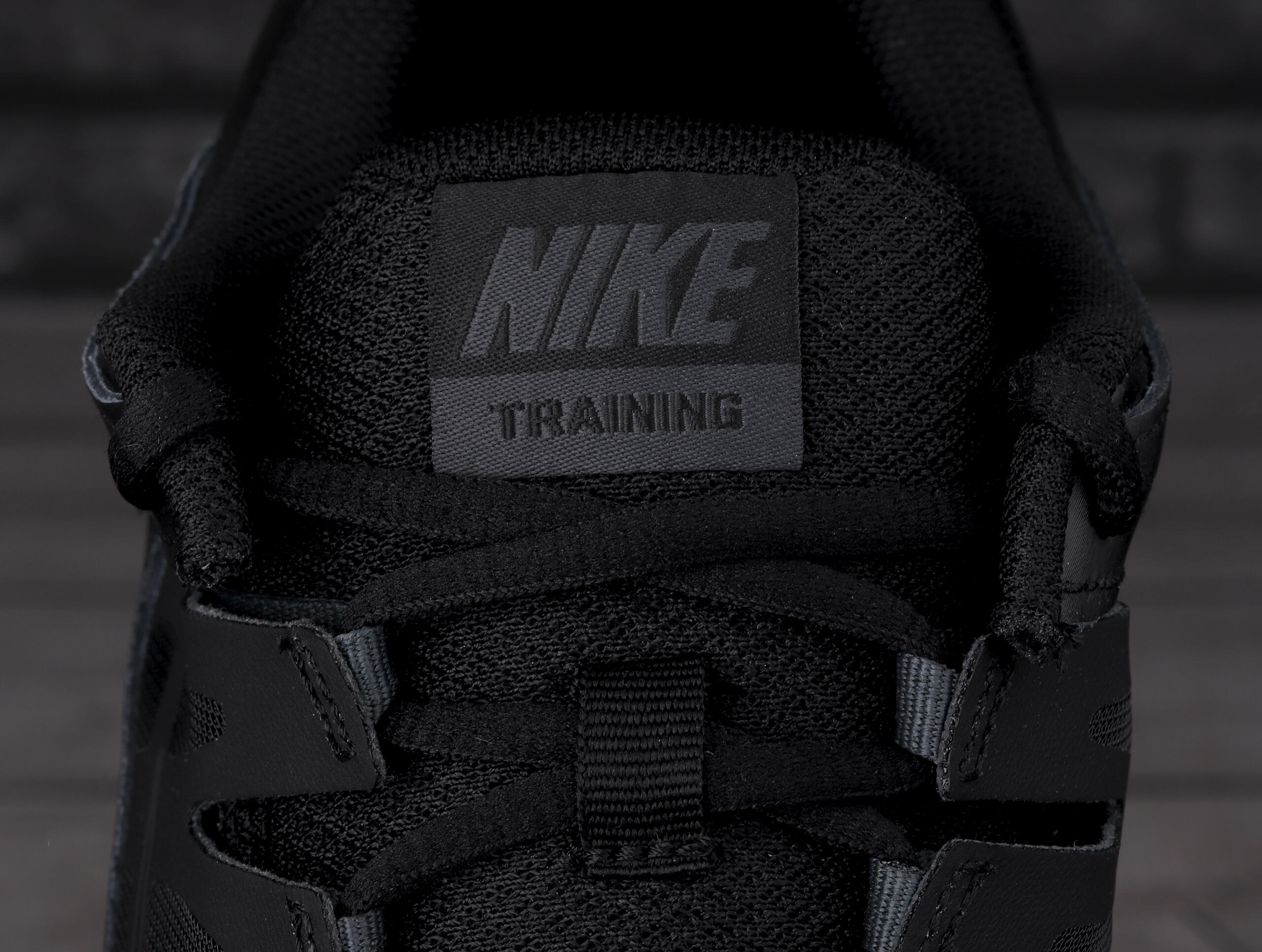 Buty męskie sportowe Nike REAX 8 TR MESH 5/7