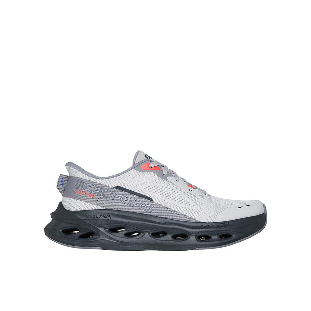 SKECHERS picture