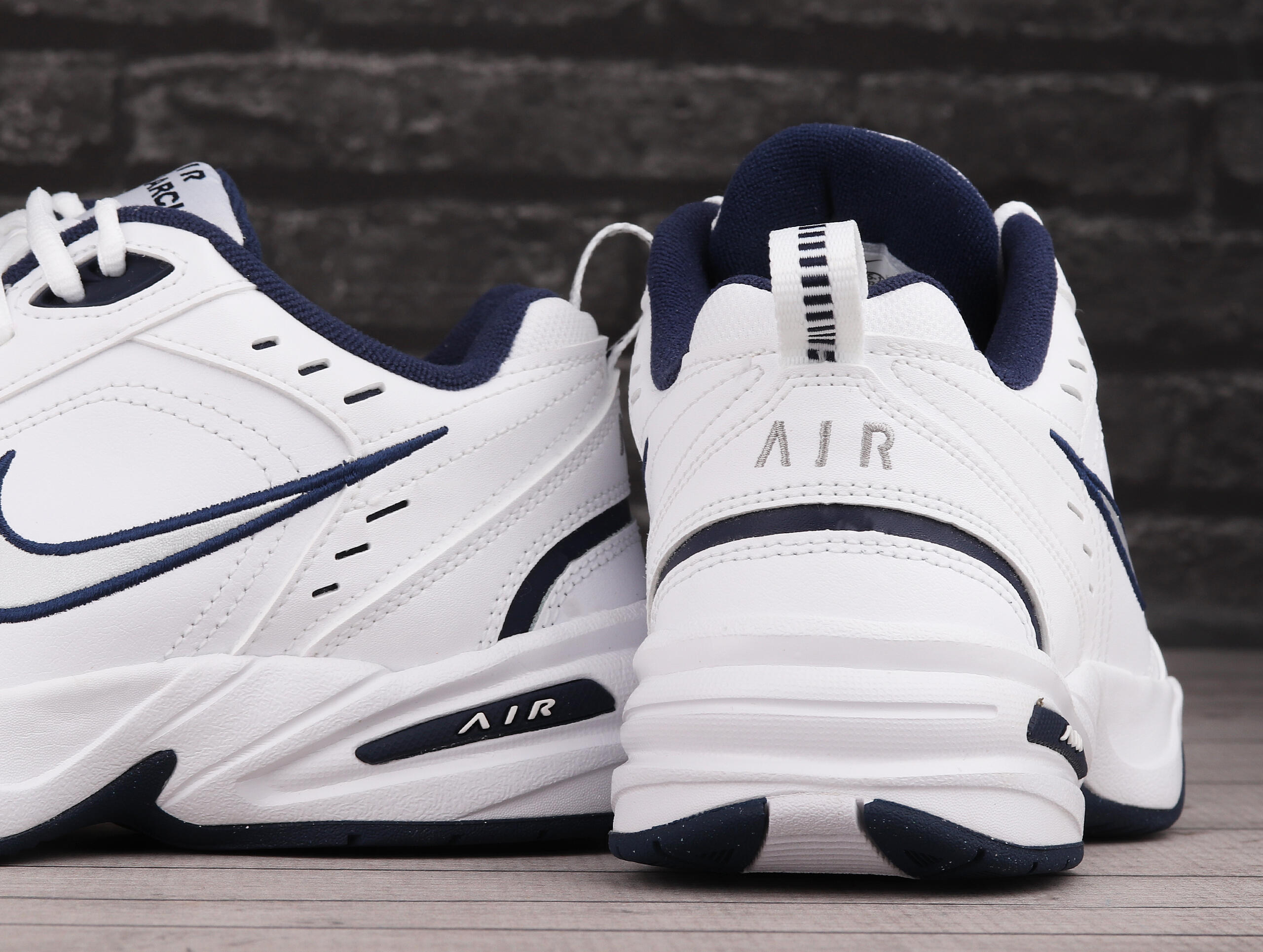 Buty męskie terningowe Nike MONARCH IV 7/7
