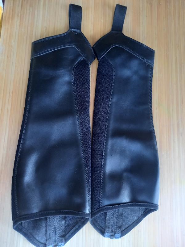 Tussen Particulieren - Minichaps zwart - Fouganza 3/6