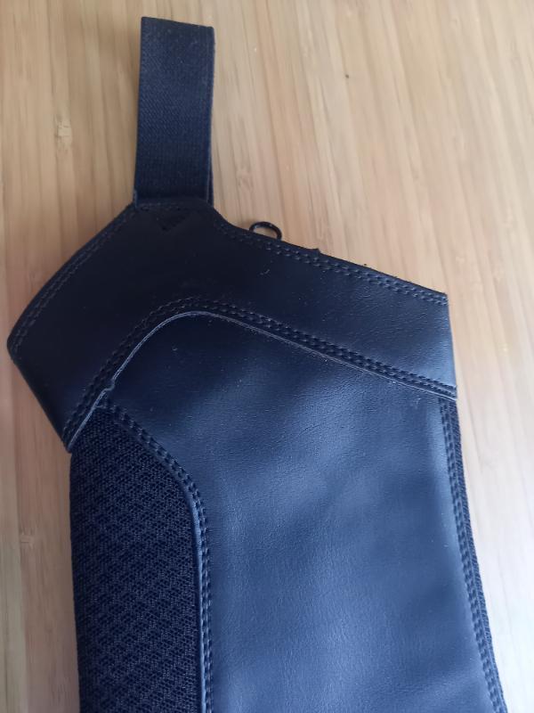 Tussen Particulieren - Minichaps zwart - Fouganza 2/6