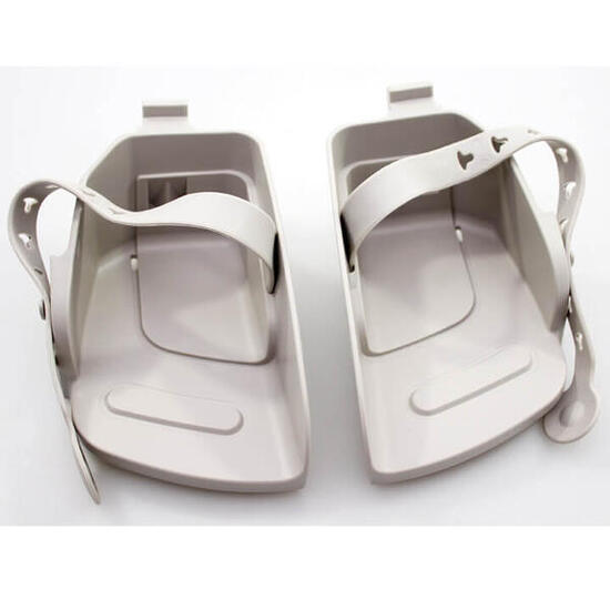 Set poggiapiedi Polisport Groovy crema con cinghie.