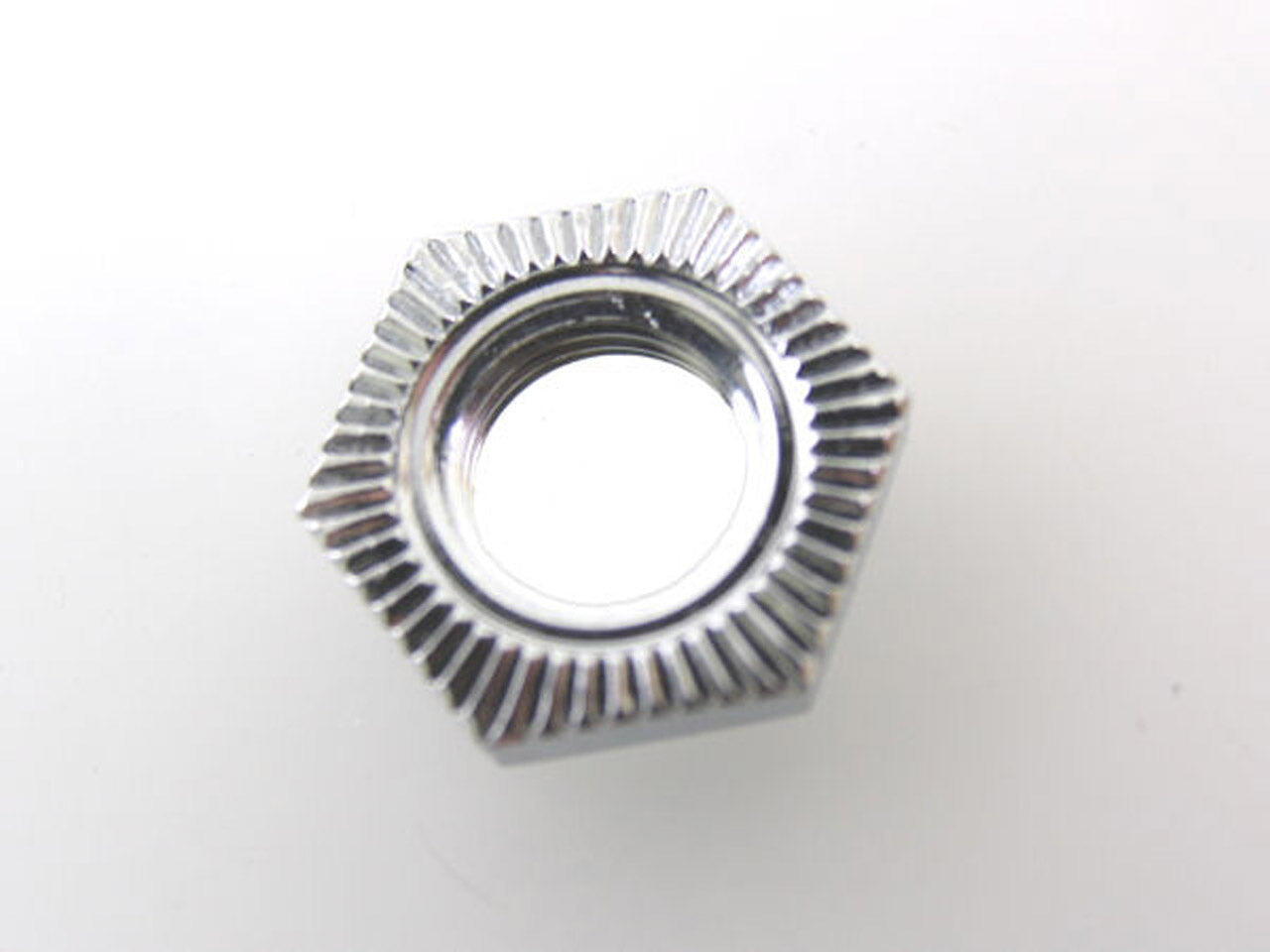 SHIMANO Shimano Dado Asse Posteriore M10 x 4 mm per IM50, Argento.