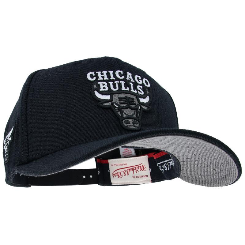 Mitchell & Ness BGW3 Snapback NBA Team Chicago Bulls 2/5