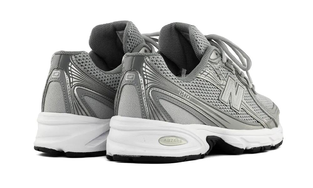 Zapatillas 740 v2 Castlerock 2/5
