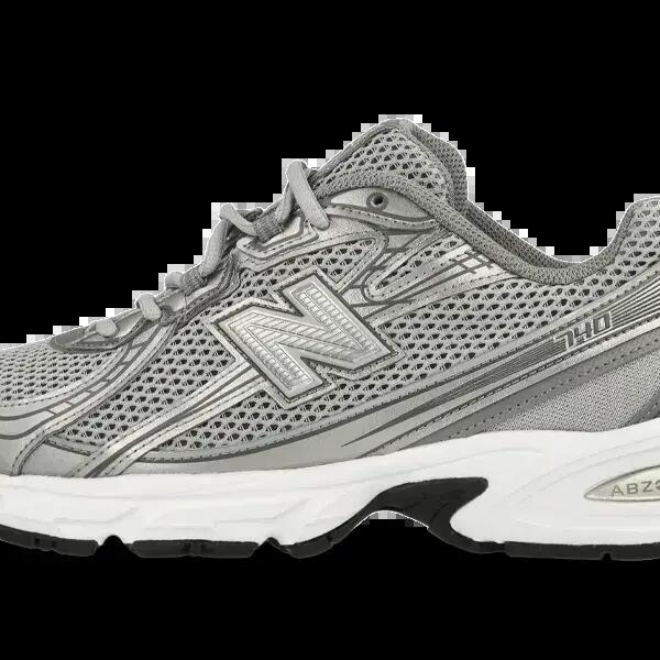 Дамски маратонки New Balance 740 Сиви