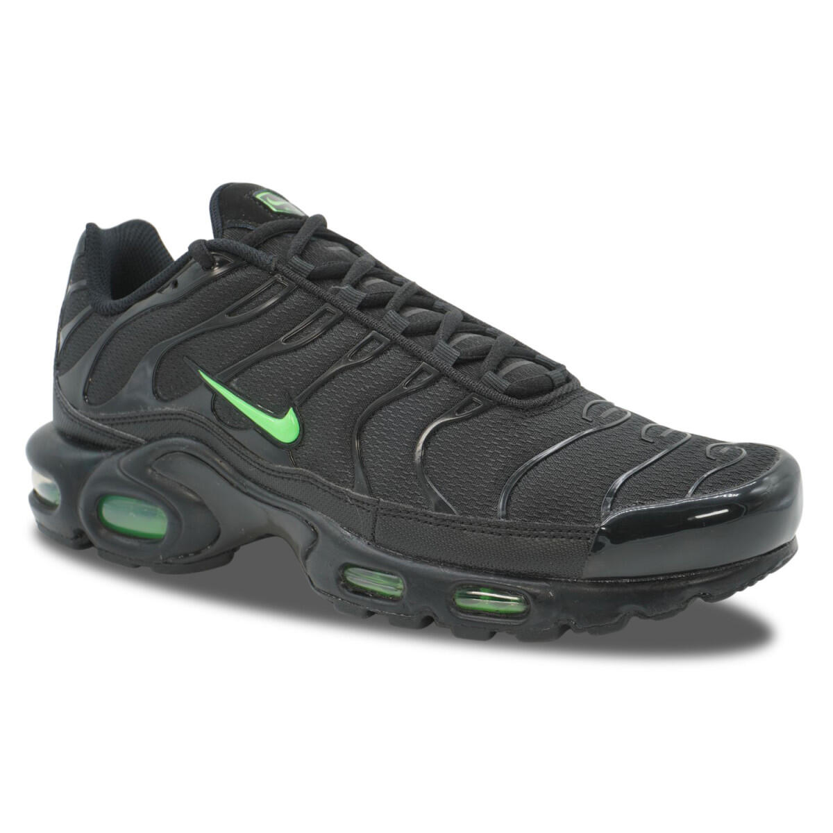 Nike Air Max Plus TN Black Green Strike 2/4