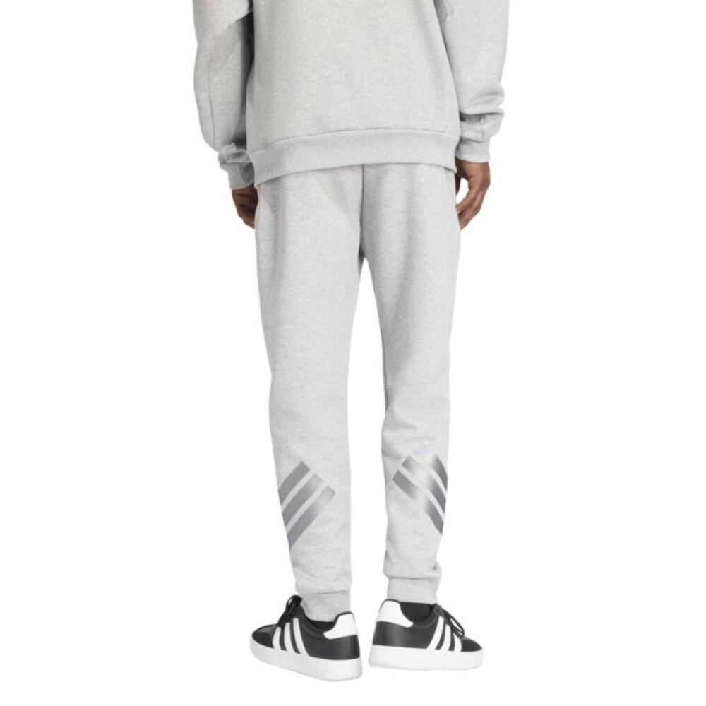 Pantalón Casual Hombre Adidas M Future Icons 3Stripes Pant Hld  JY0093 Gris 3/4