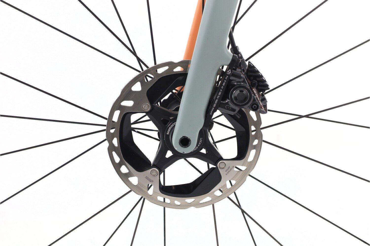 Refurbished road bike ·  Orca M10i LTD Di2 12V · Very good condition 2/7