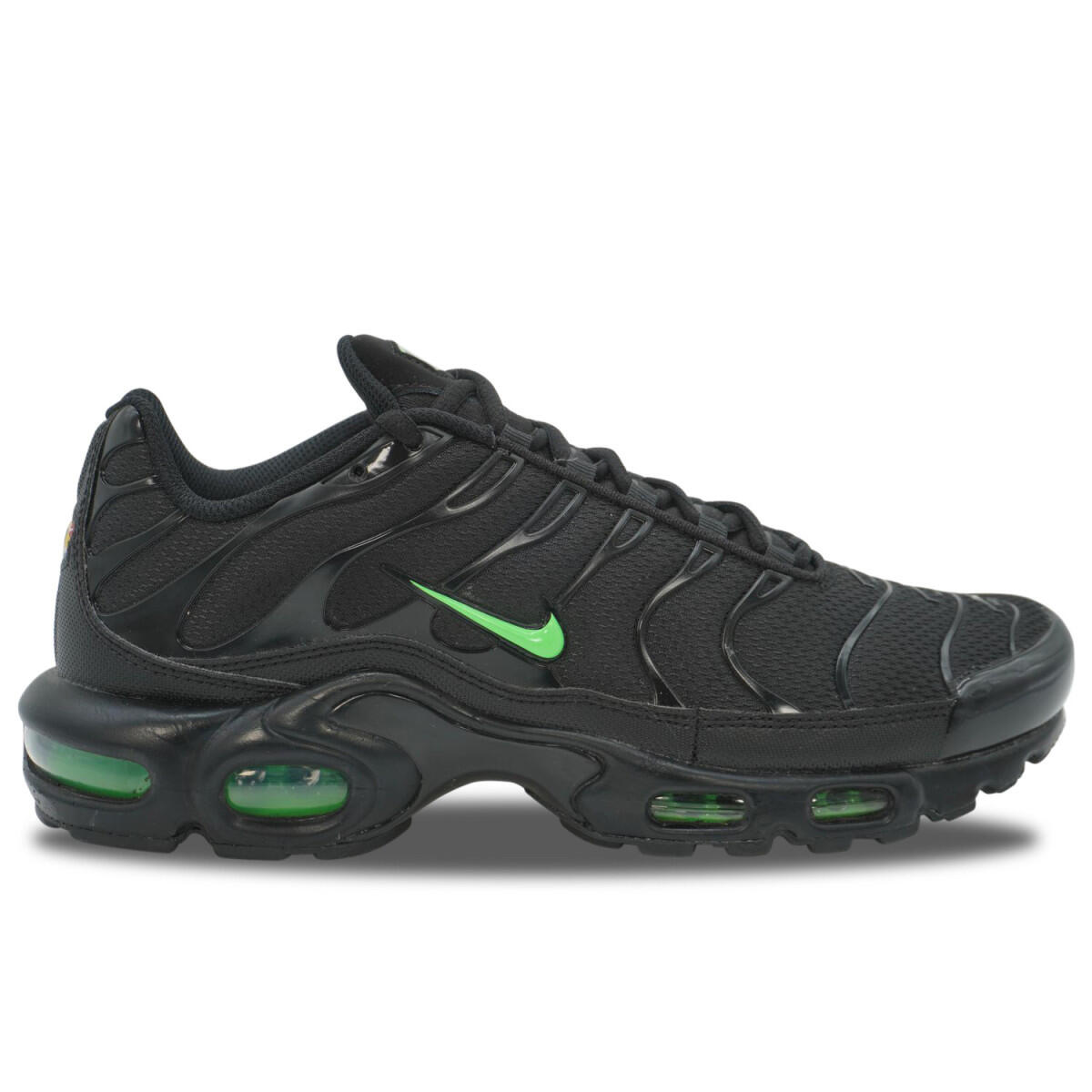 NIKE picture