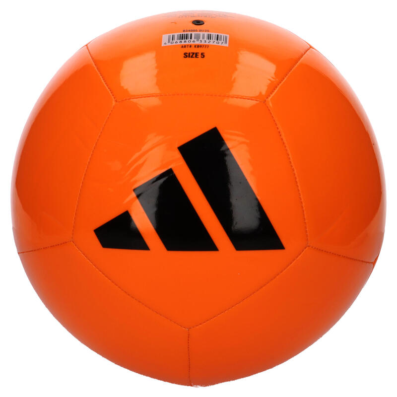 Adidas Universadi labdarúgás