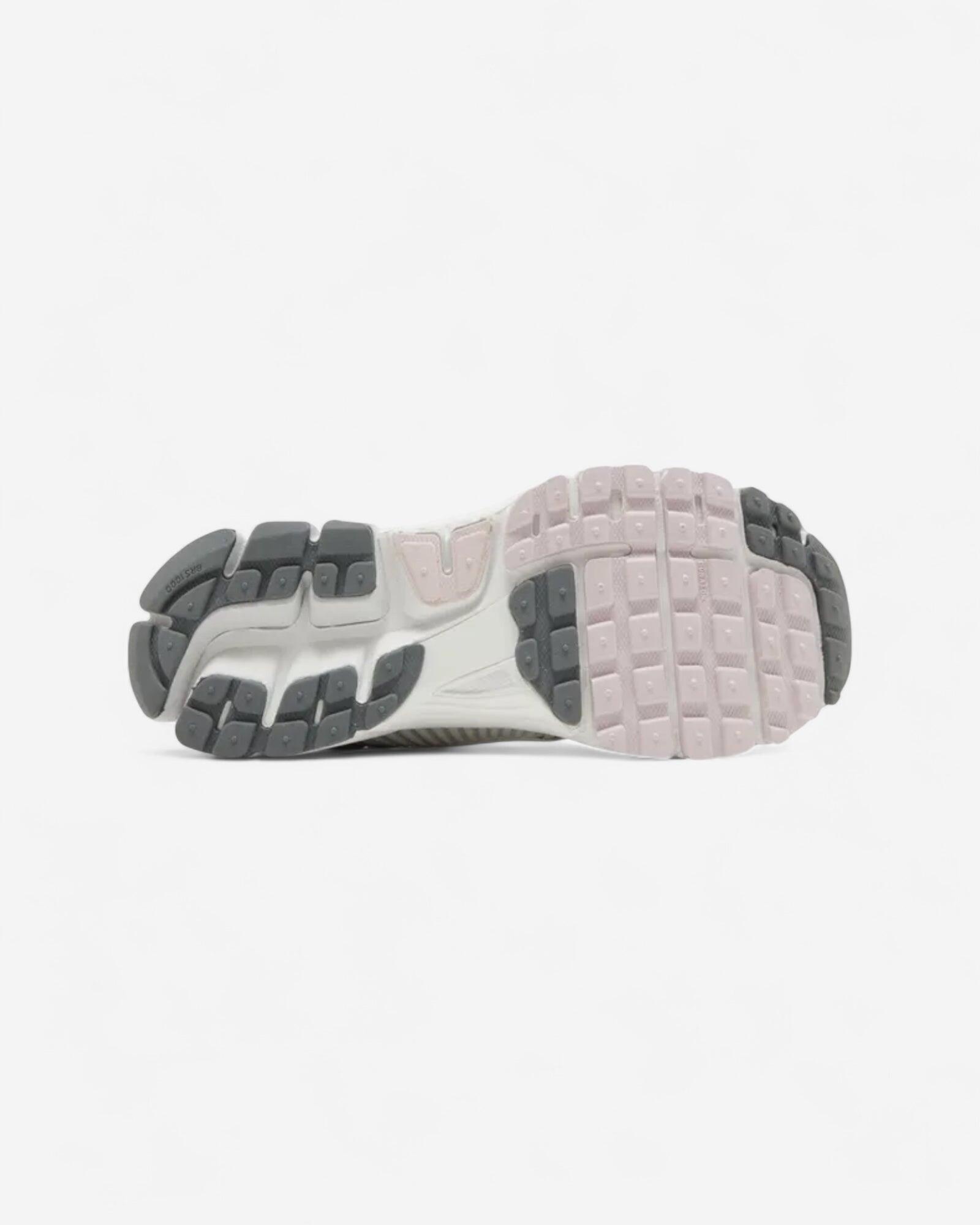 Nike Zoom Vomero 5 520 Pack White Pink (Women's) 4/4