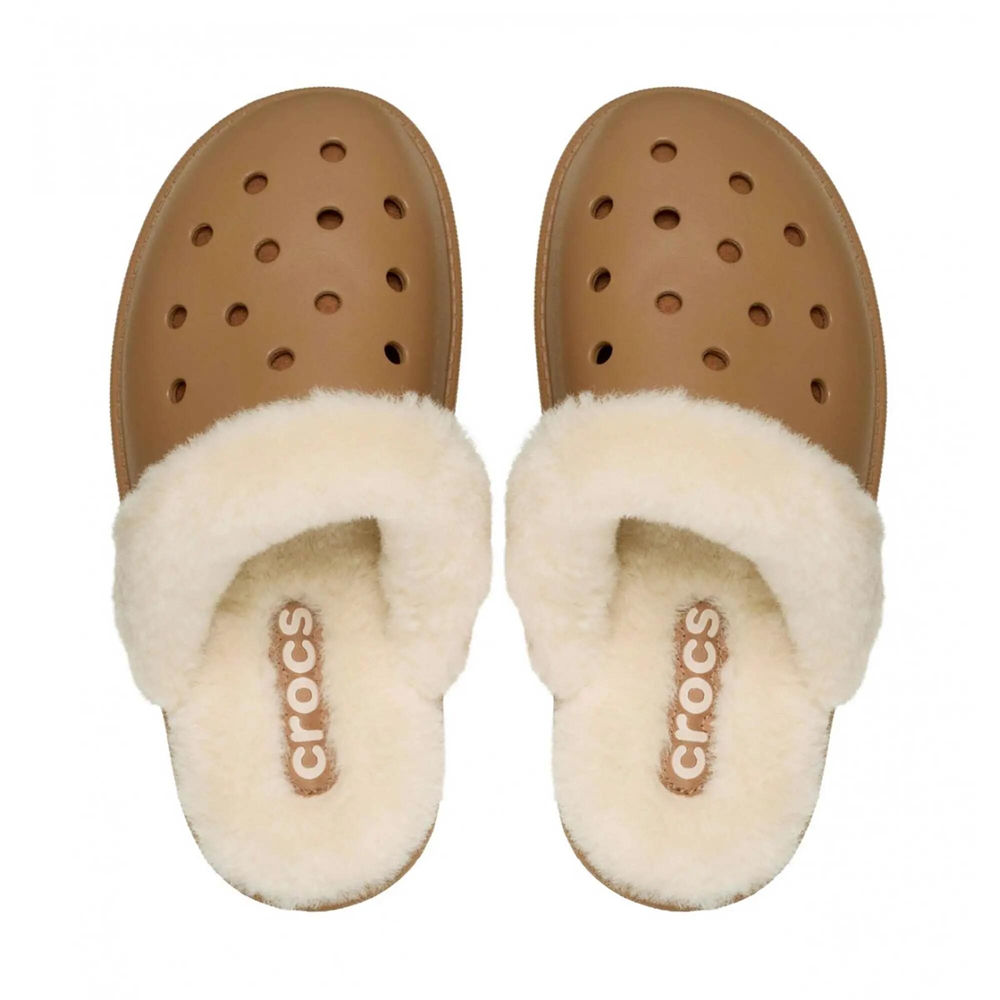 Kapcie Crocs CLASSIC FUZZ SCUFF SLIPPER 212143-2EY 3/6