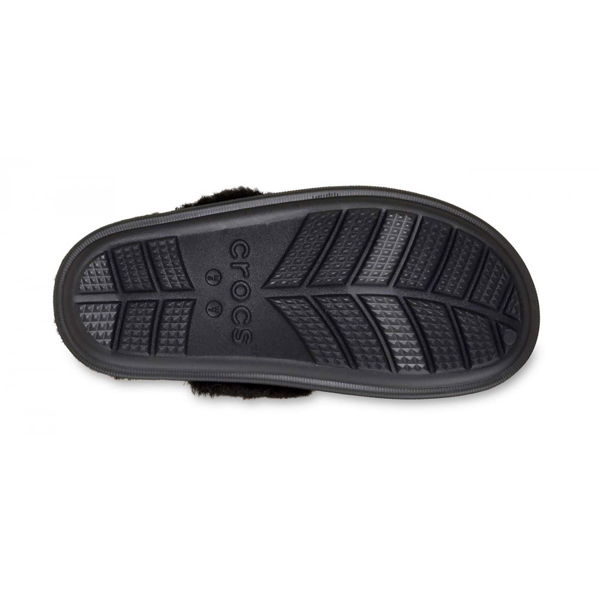 Kapcie Crocs CLASSIC FUZZ SCUFF SLIPPER 212143-001 5/6