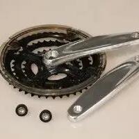 Lasco aluminium triple crankset 24/34/42T, 170 mm, silver/black, -4 mm.