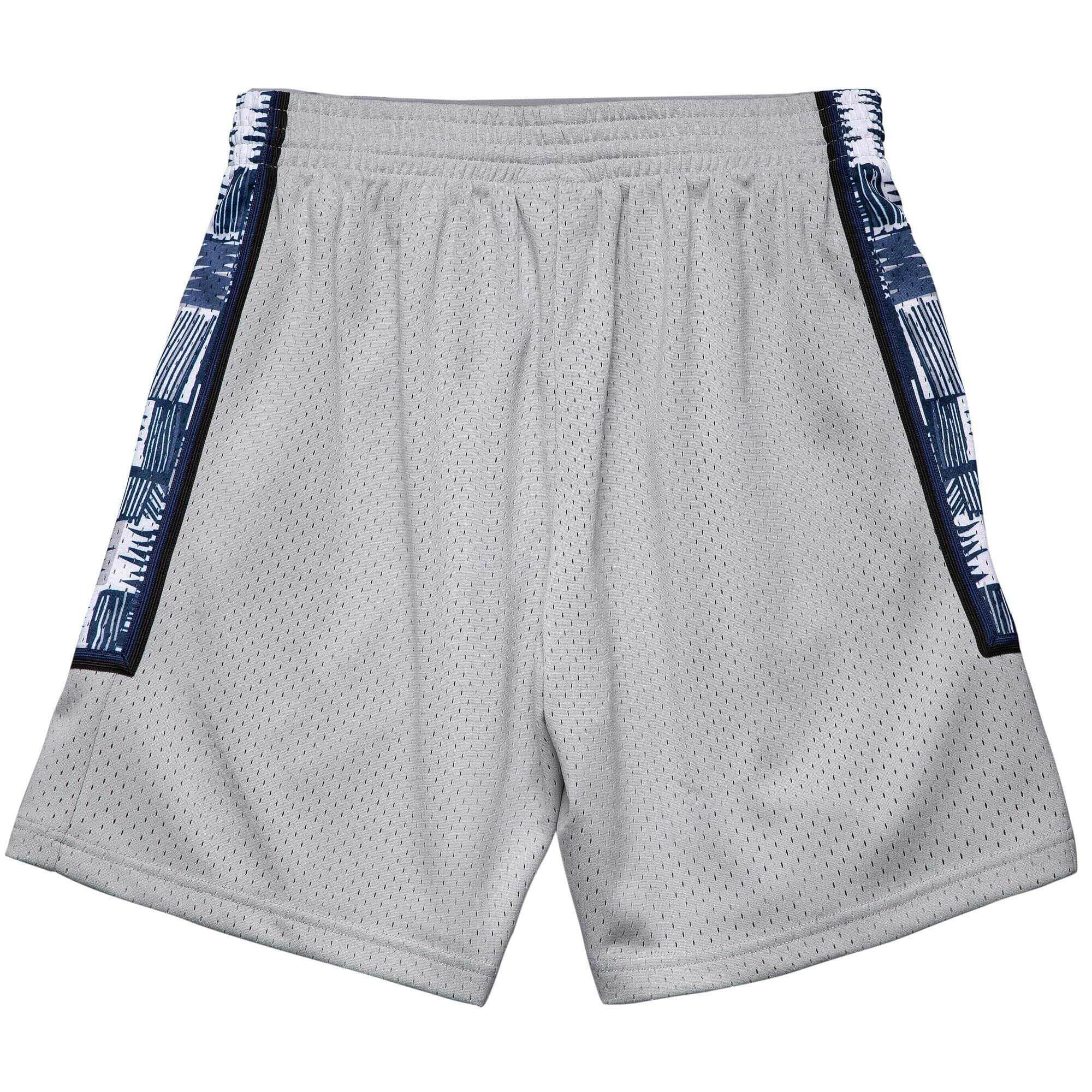 Short NBA Swingman Georgetown University 1995 2/4