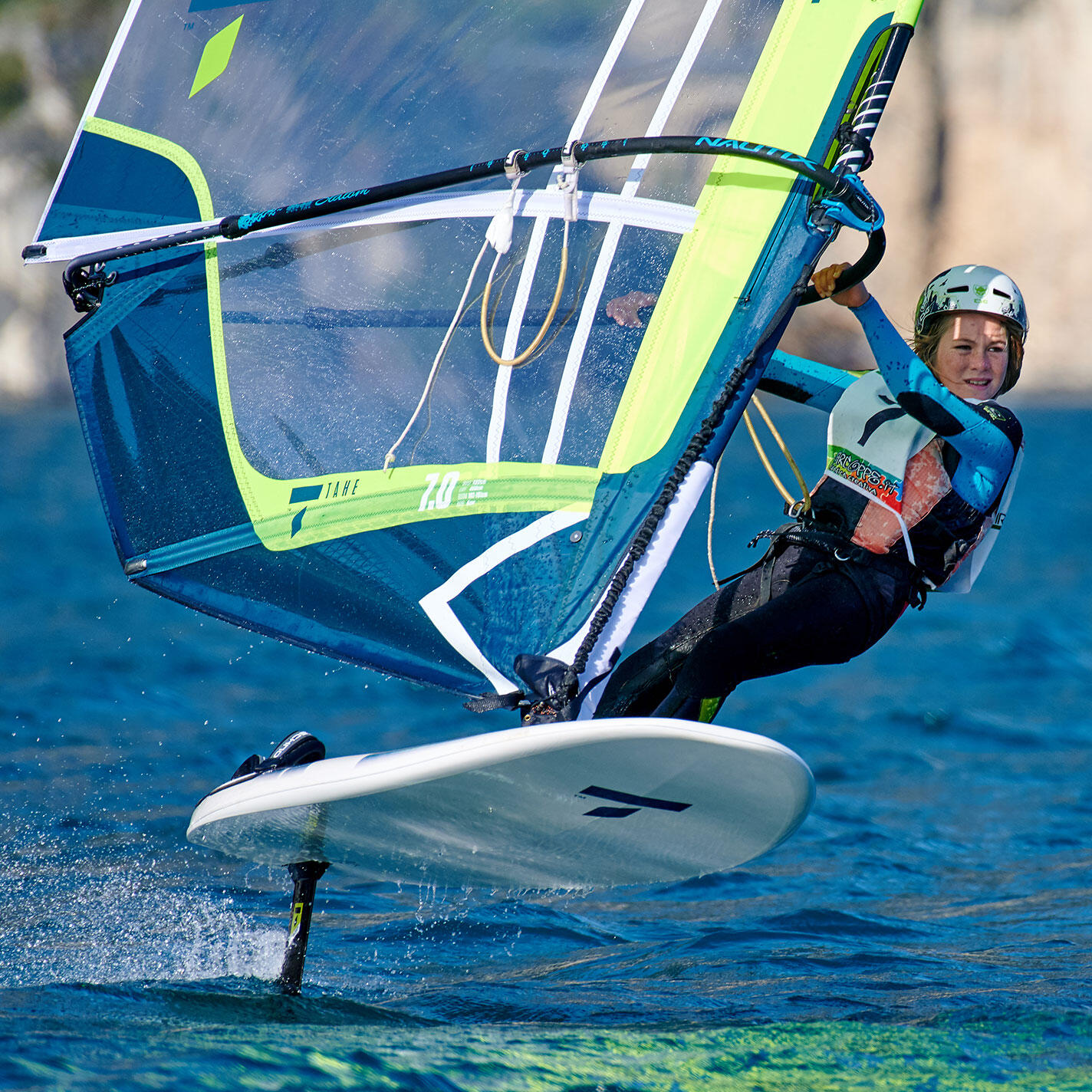 Voile TAHE TWF 7.0 – Puissance et stabilité pour windsurf 5/6