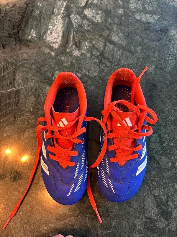 Tussen Particulieren - Adidas Predator League FG maat 31 4/7