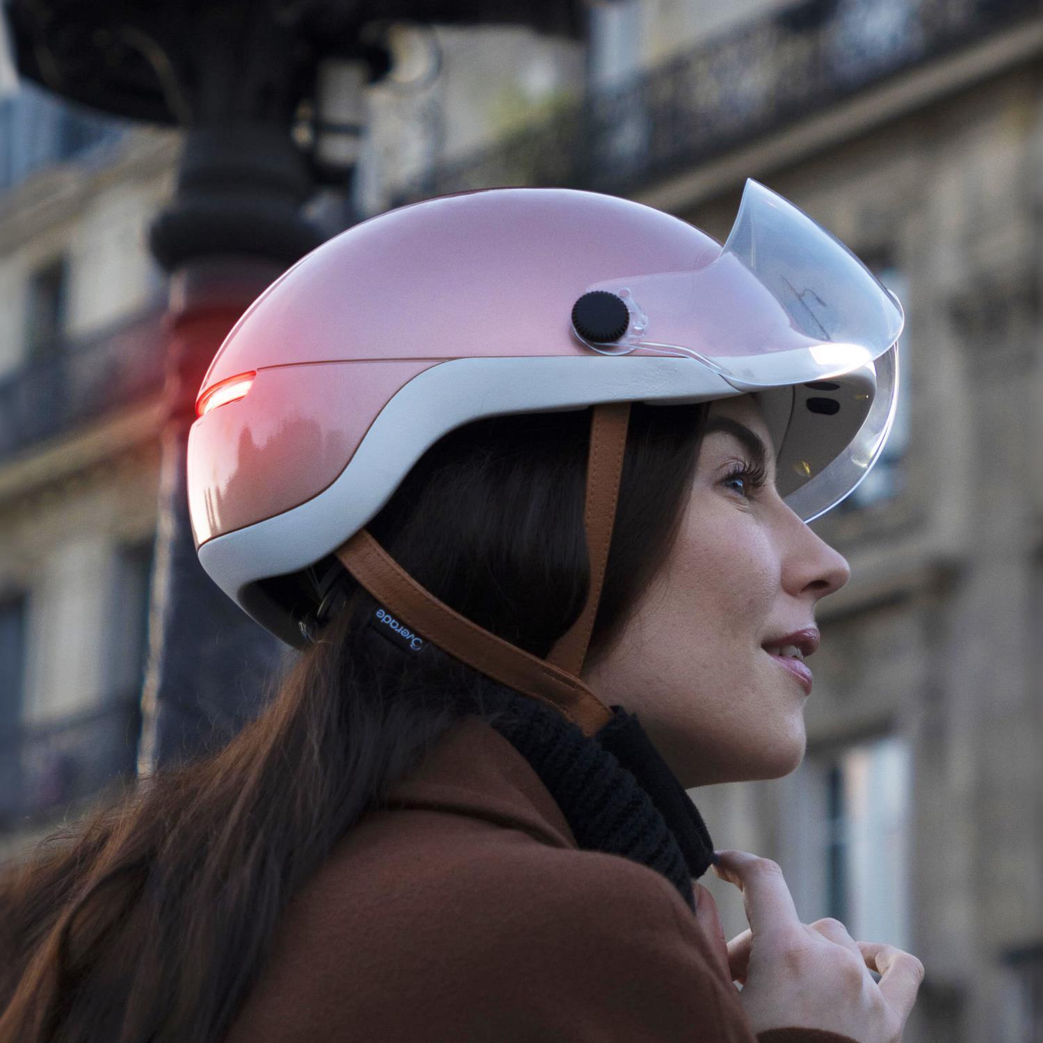 Casque LIFE avec visière - Eclairage, Clignotants, Feu stop 2/4