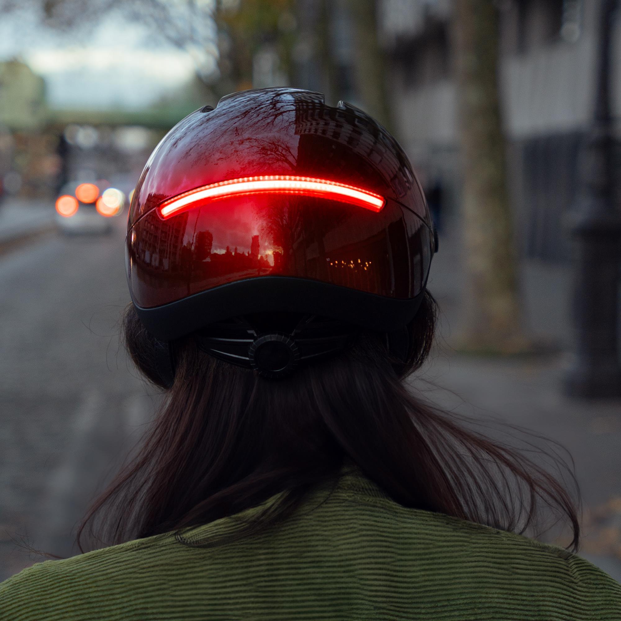 Casque LIFE avec visière - Eclairage, Clignotants, Feu stop 5/6