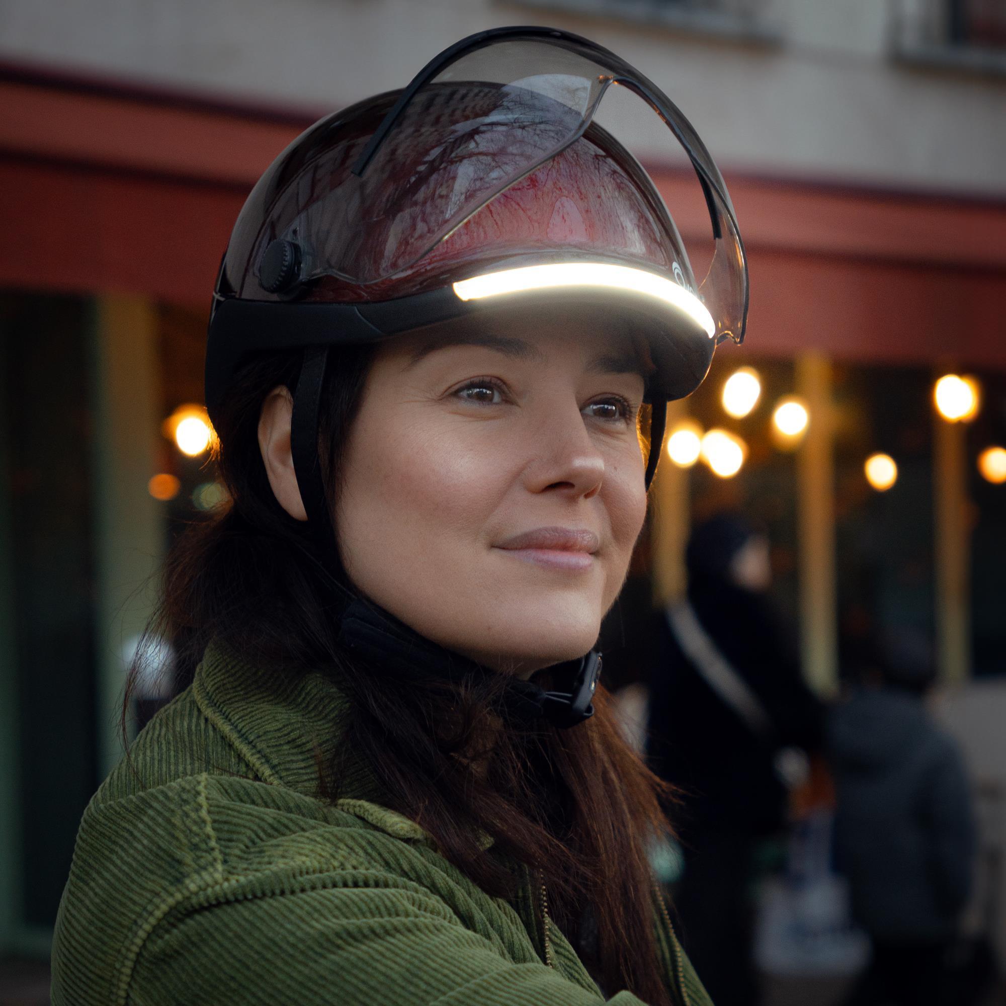 Casque LIFE avec visière - Eclairage, Clignotants, Feu stop 4/6