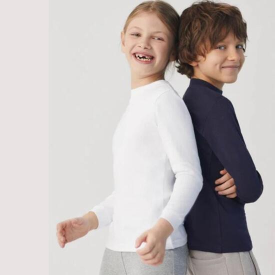 Camiseta cálida manga larga cuello semicisne verde botella