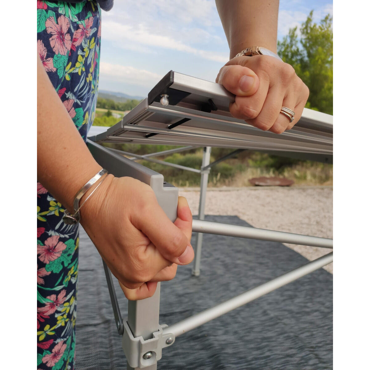 SOPLAIR Table Flex Aluminium 6 personnes pliage rapide et compact Gris 4/4