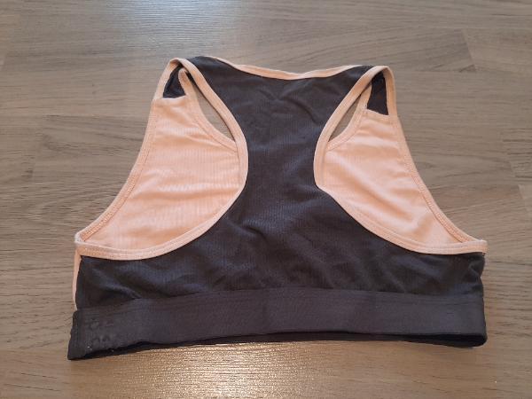 Entre Particuliers - Haut de sport rose pâle taille 10 2/2