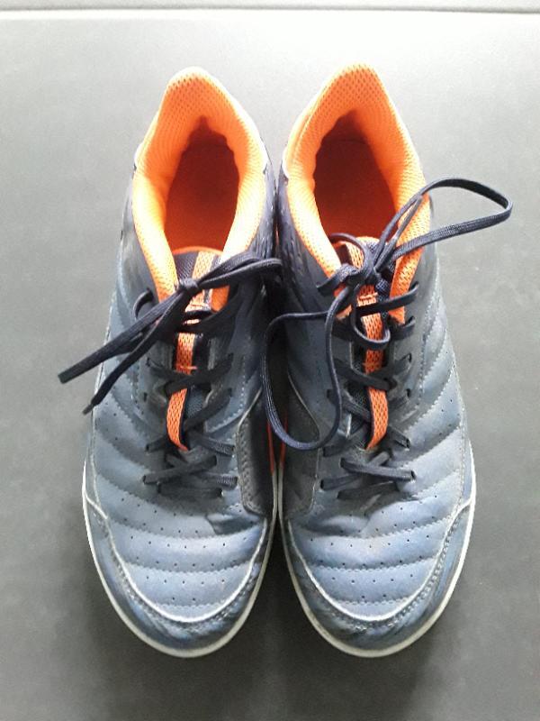 DECATHLON picture