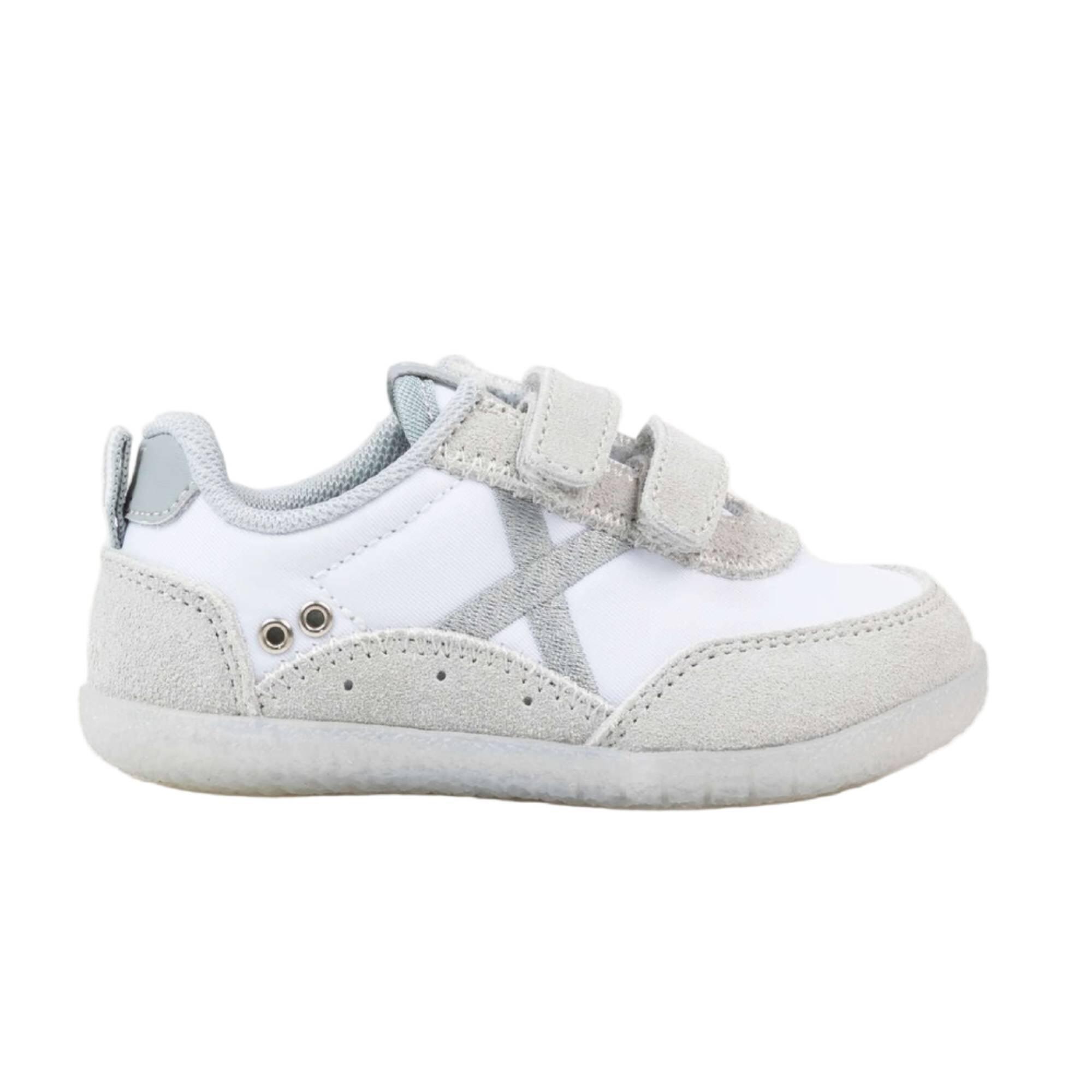 Munich - Baskets Munich Modèle 8028020 Pour Unisexe Enfants - Chaussures De Sport - Blanc - Decathlon