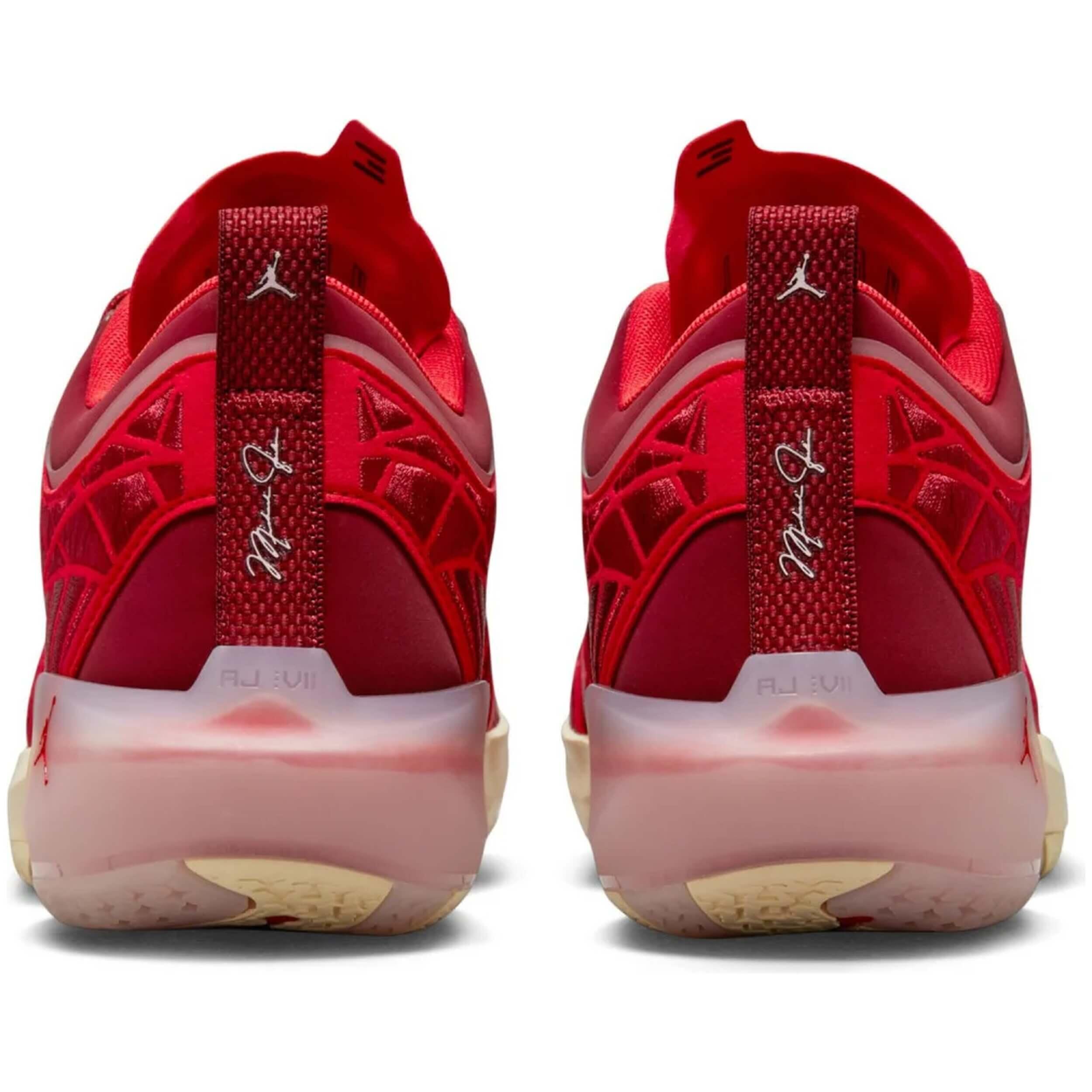 Chaussures de basket-ball Jordan modèle DV9989-601 pour femmes 5/5