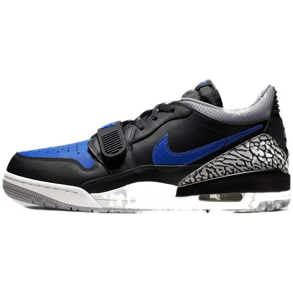 Basketball's shoes Jordan model CD7069-041 for man