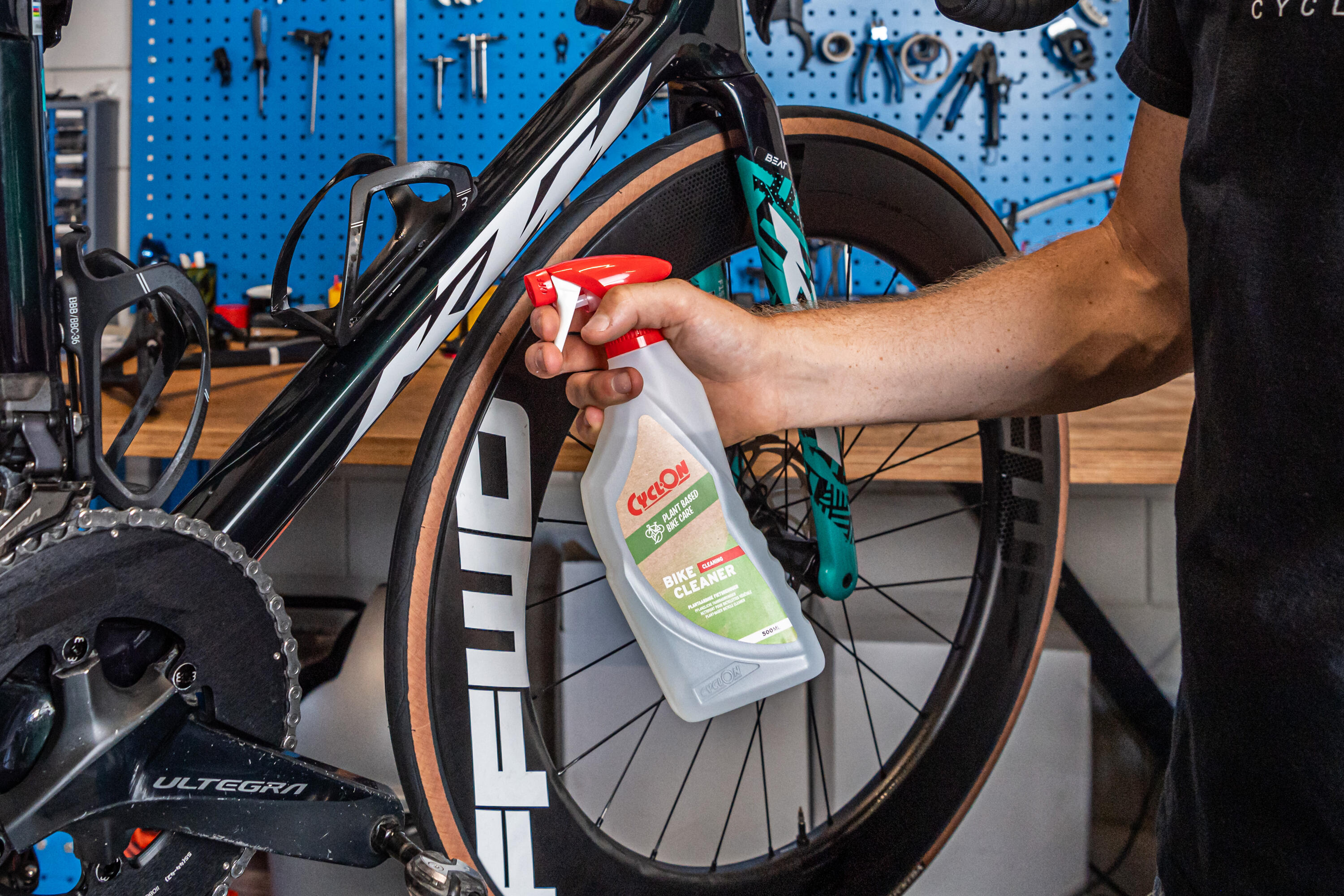 Sproeifles auf Pflanzenbasis von Cyclon Fahrrad mit Fahrrad 500 ml 2/5
